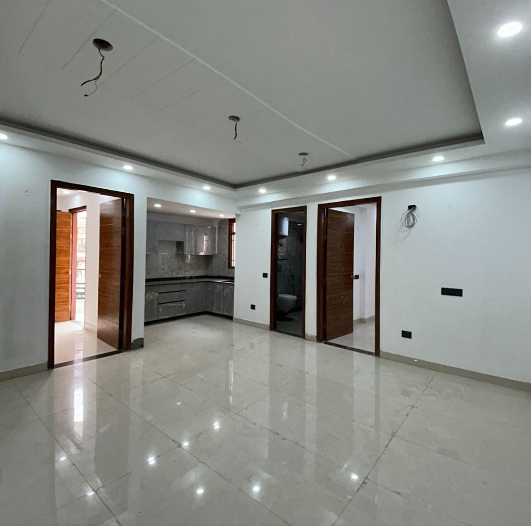 3 BHK Flat in Mehrauli